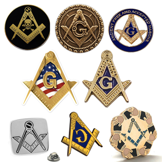 Diseño gratuito de alta calidad Freemason Freemason irregularmente Pins de la solapa de esmalte suave en forma de masónica en venta